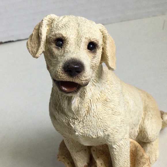 Stone Critters SC-983 Lab Hunting Time Yellow Lab Boots Resin Figurine - Picture 7 of 11